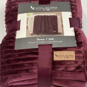 Koolaburra Rich Plum Throw Blanket